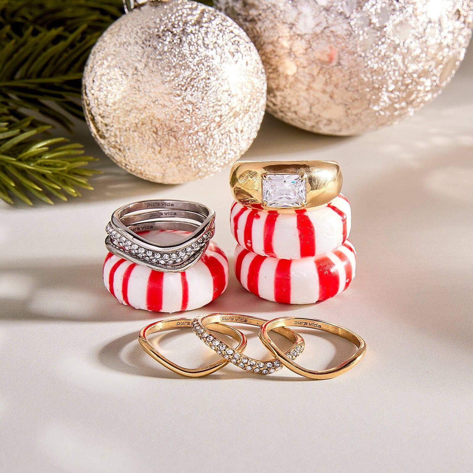 Wavy Pavé Ring Stack